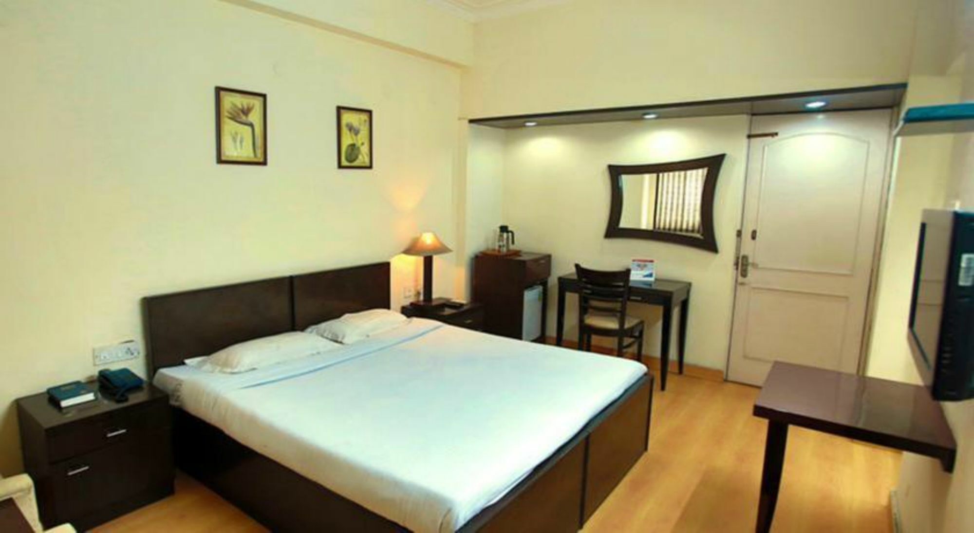 New Delhi Ymca Tourist Hostel Nova Deli Exterior foto